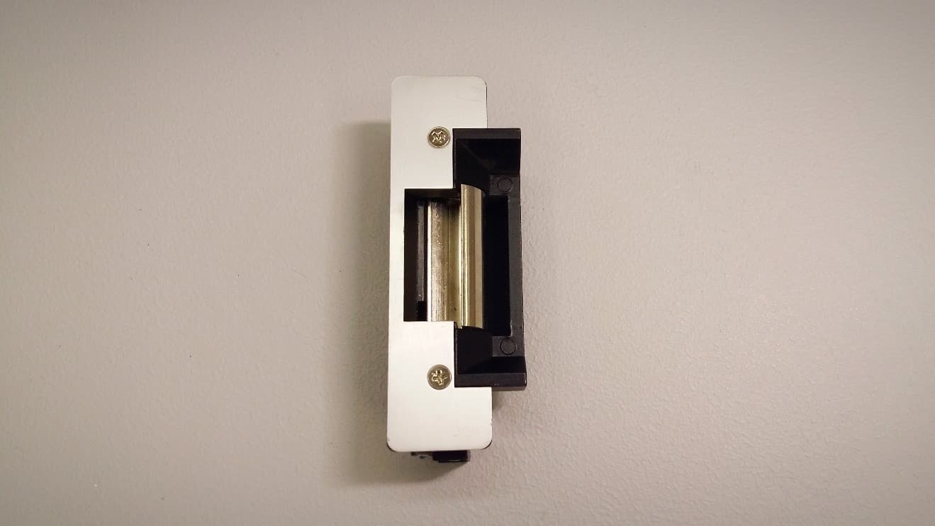 Gache électrique 16V pour porte commerciale - DEC4-122 (16V) | Vosthermos