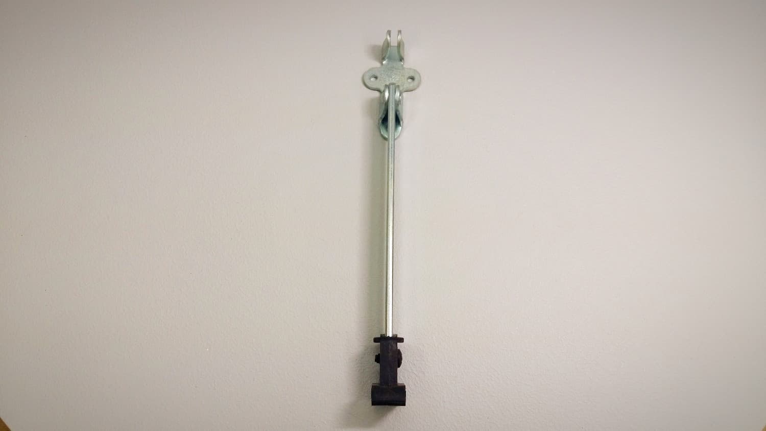 Arrêt de porte inclinable 8" - DEC9-131 | Vosthermos