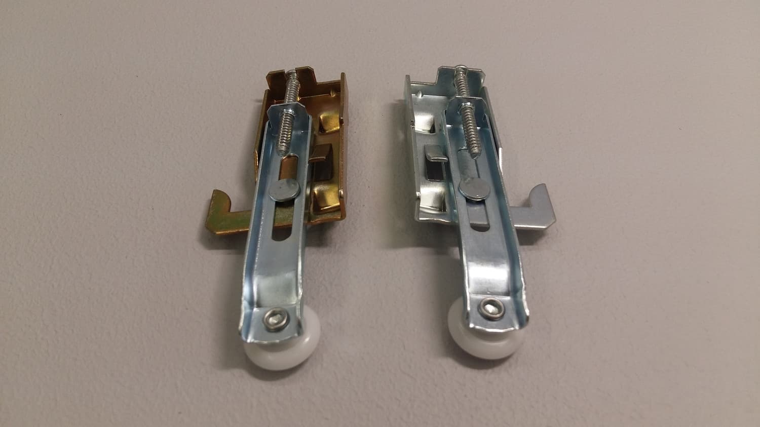 Roulettes du haut pour garde-robe(en paire) - Miniature 4