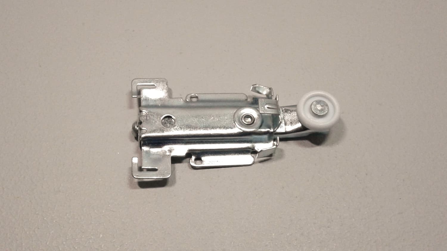 Roulettes du haut pour garde-robe  - Image 1