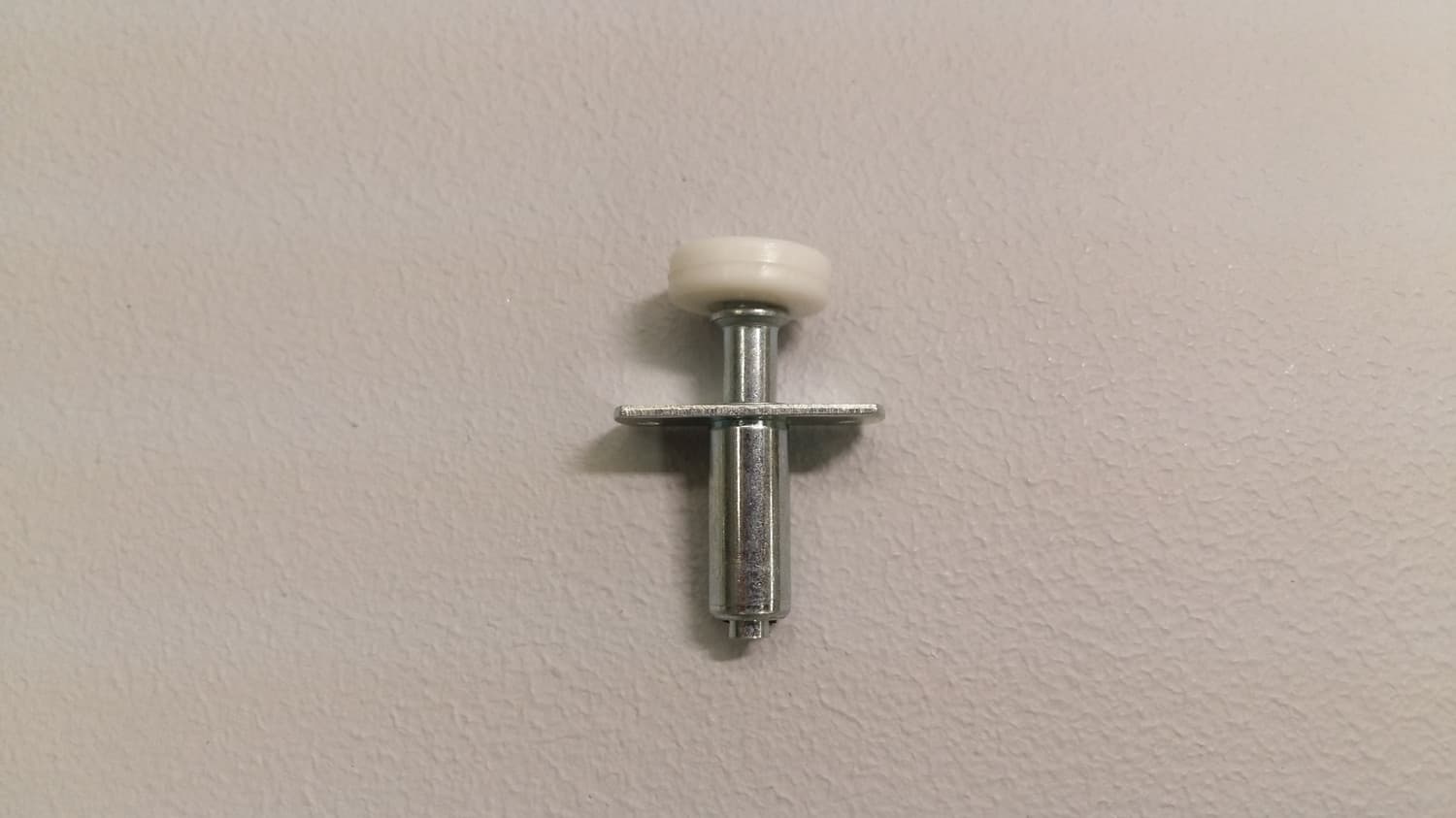 Roulette sur ressort pour garde-robe - Image 1