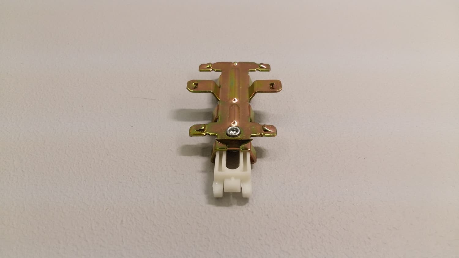 Guide du bas pour garde-robe - Miniature 2