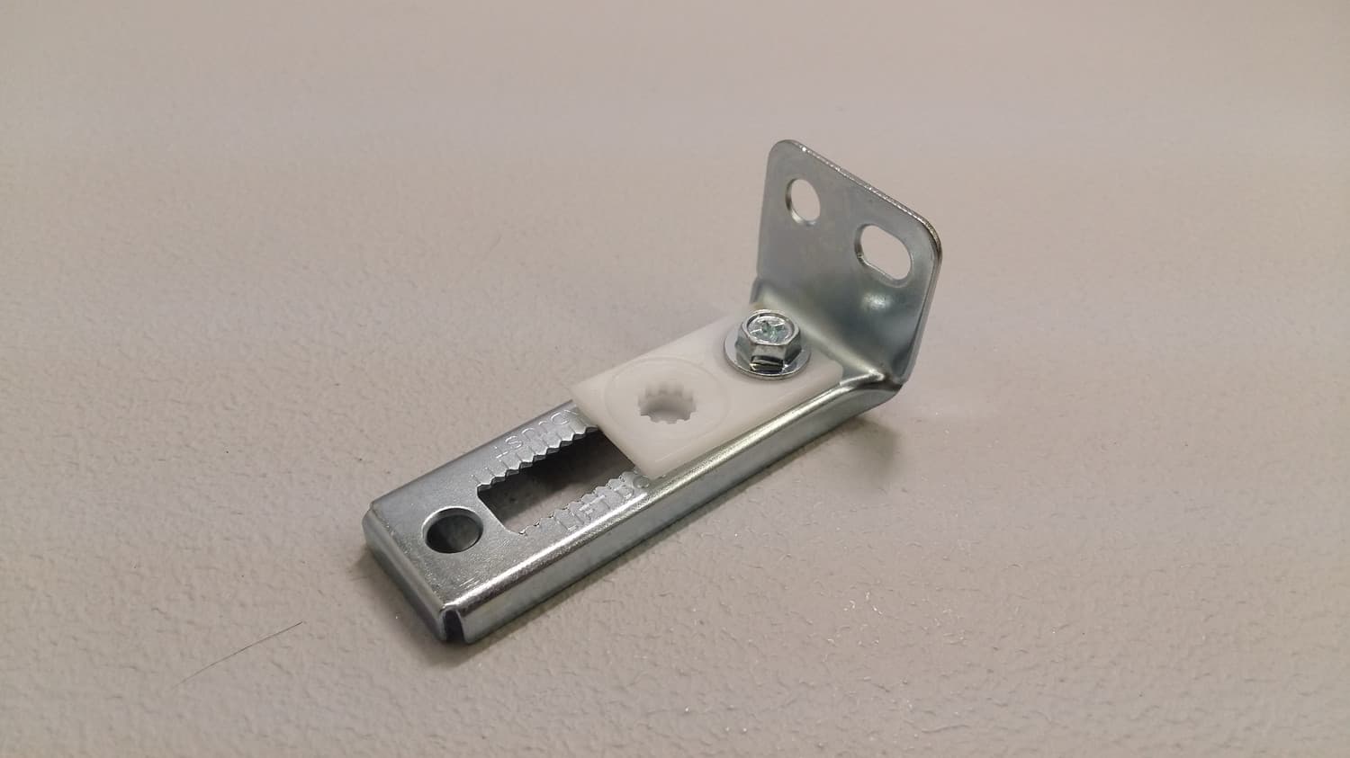 Pivot en coin pour garde-robe - Miniature 2