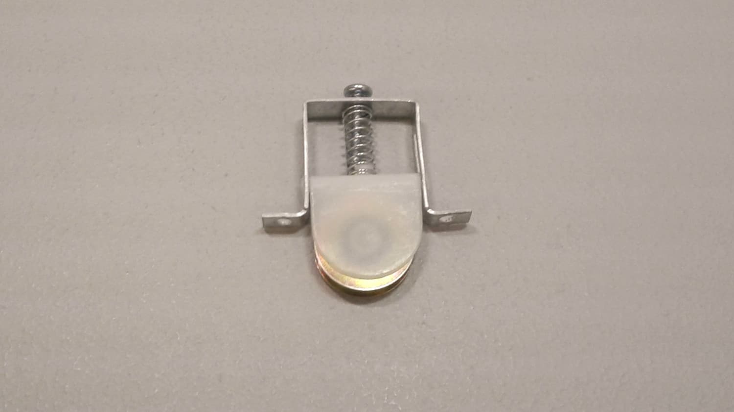 Roulette en nylon avec roulement à bille Diamètre: 1''Épaisseur: 1/4'' - Image 1