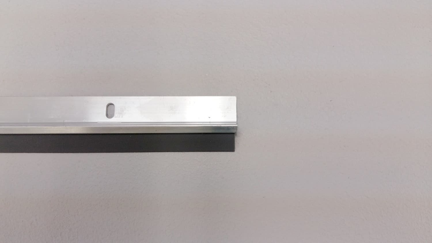 Balai de porte en aluminium 36" - Miniature 2