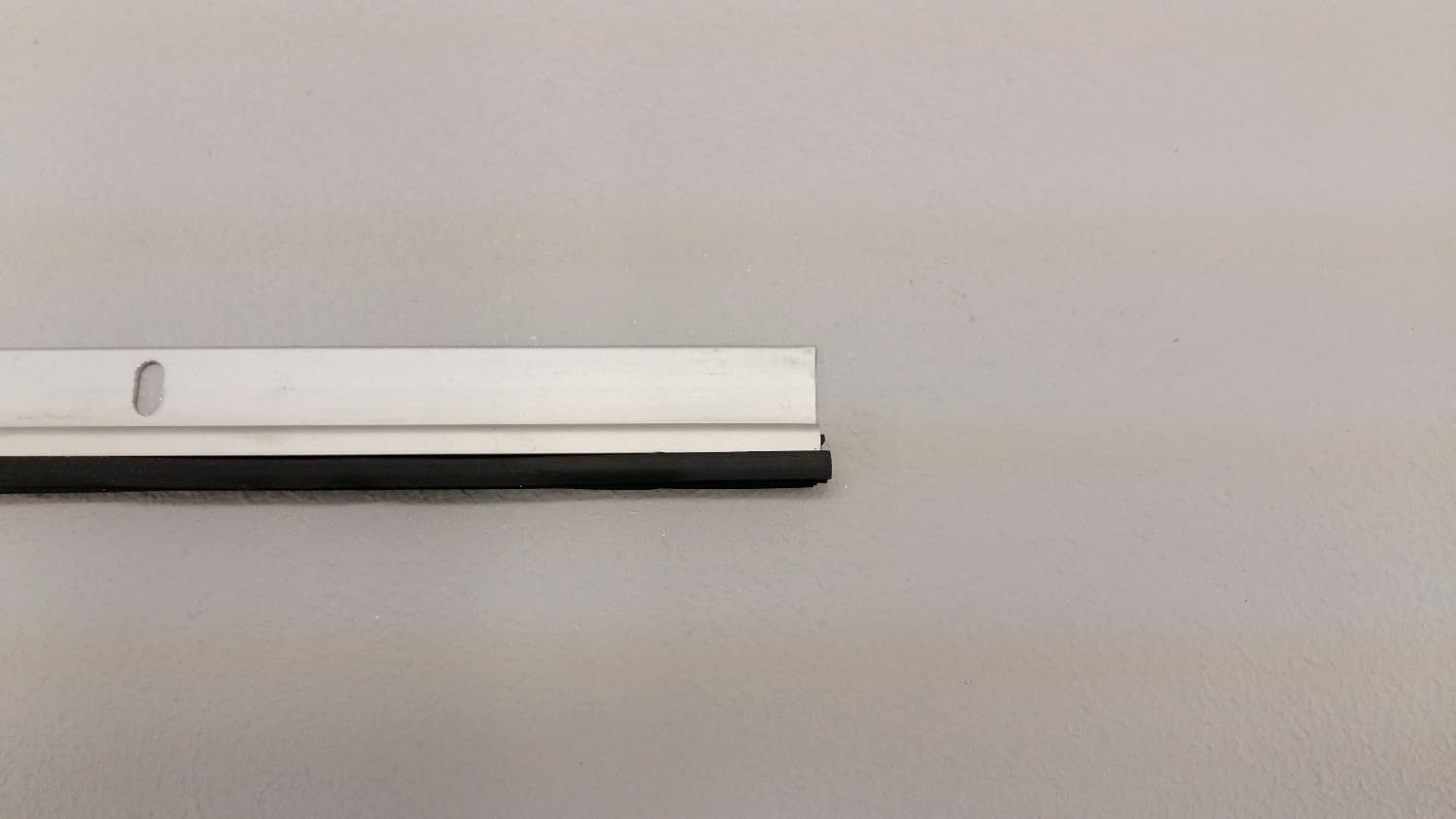 Ensemble de coupe-froid en aluminium pour contour de porte - Miniature 2