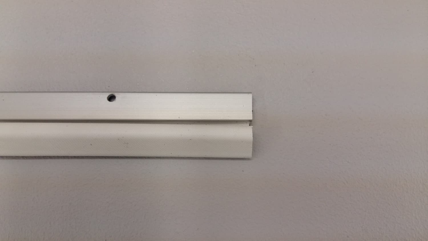 Ensemble de coupe-froid en aluminium et thésamol pour contour de porte - Miniature 2