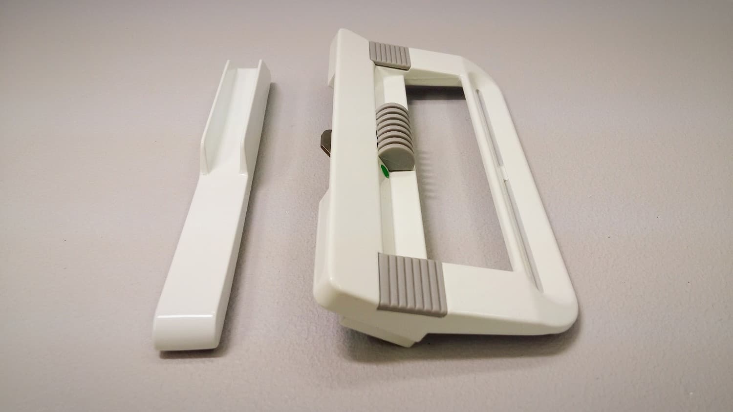 Poignée blanche pour porte patio - Miniature 2