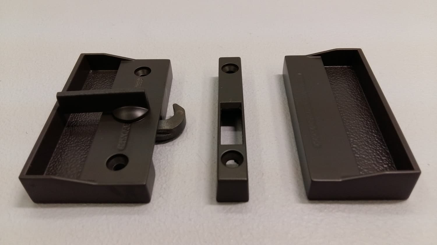 Poignée brune pour porte moustiquaire - Miniature 2