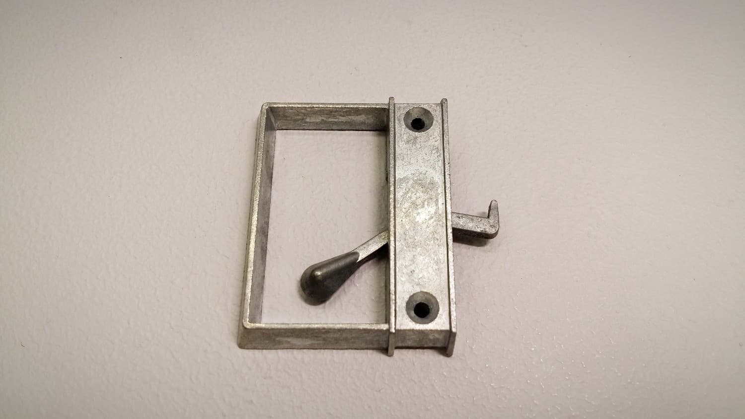 Poignée pour porte moustiquaire - DEF2-134AL | Vosthermos