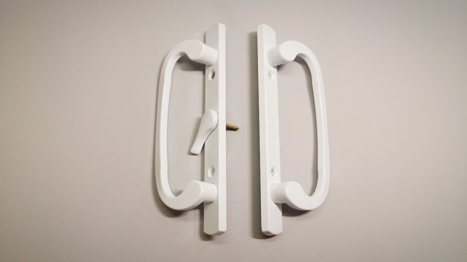 Poignée blanche pour porte patio - Image 1