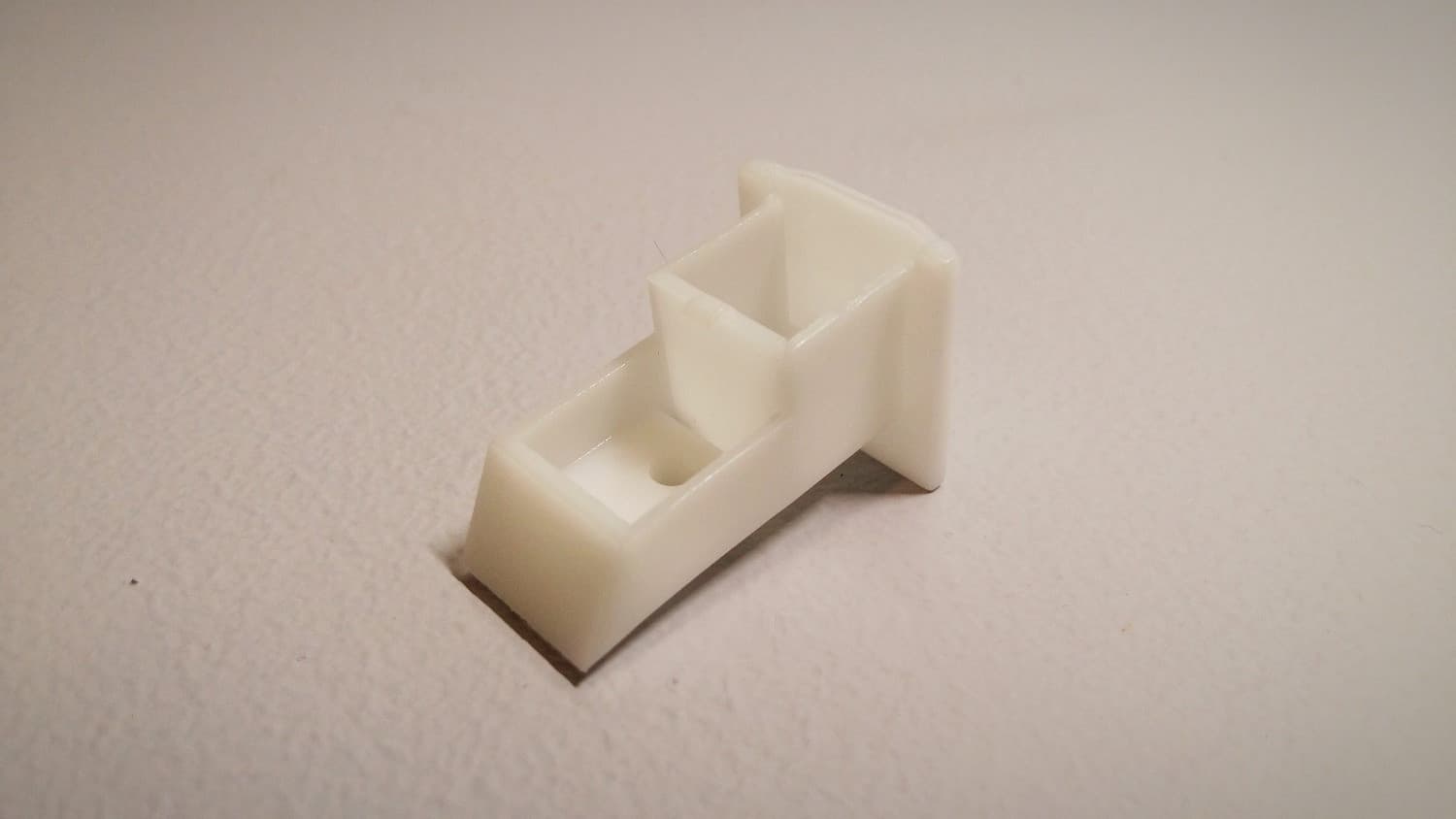 Came de nylon pour fenêtre à guillotine - Miniature 2