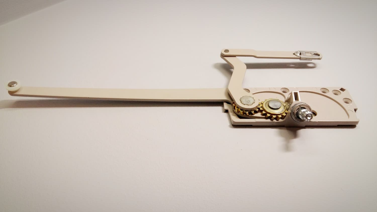 Opérateur "Truth" pour fenêtre à battant - Miniature 2