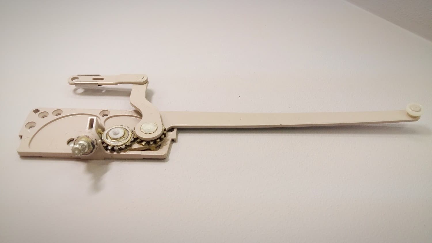 Opérateur "Truth" pour fenêtre à battant - Miniature 2