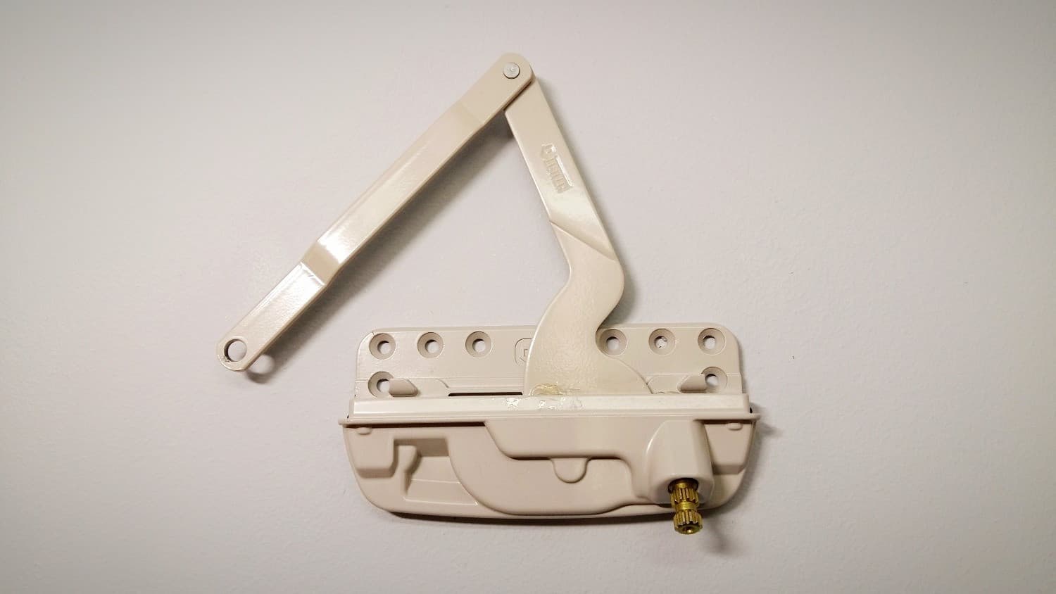 Opérateur "Truth" pour fenêtre à battant - Image 1