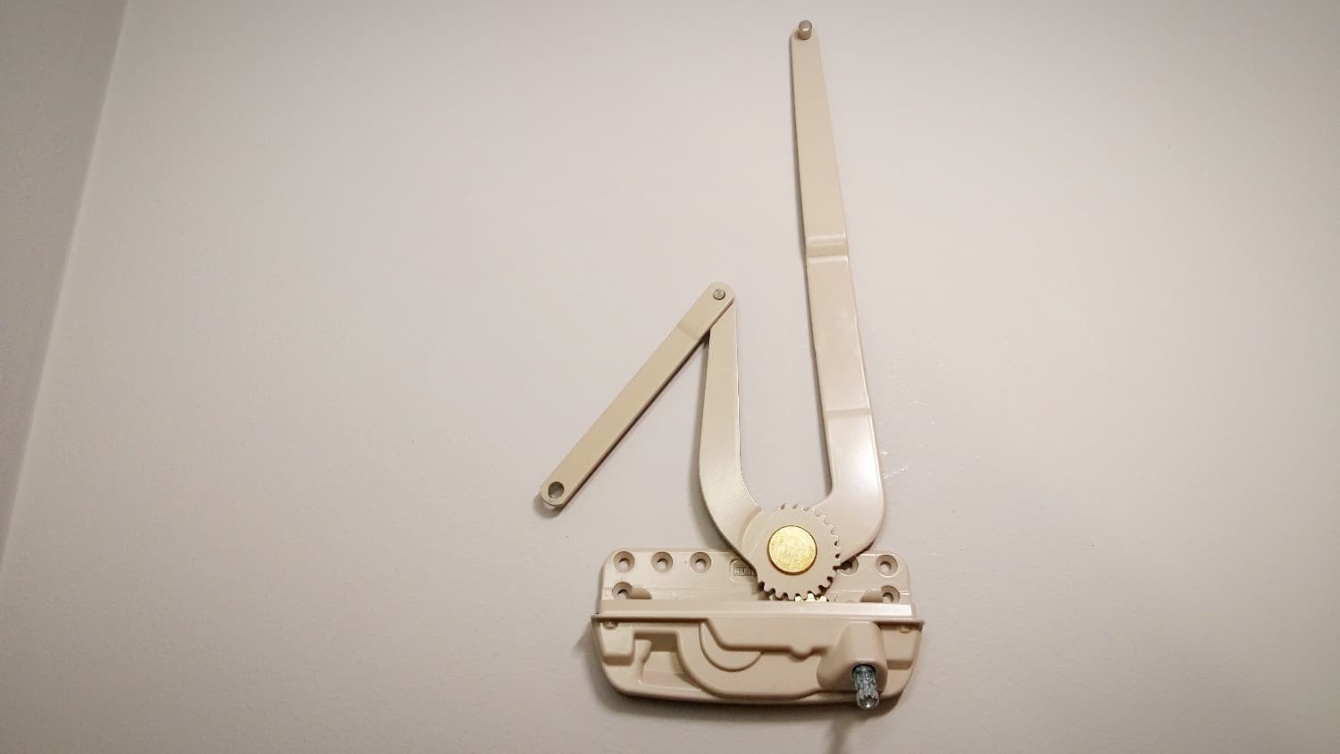 Opérateur "Truth" pour fenêtre à battant - Image 1