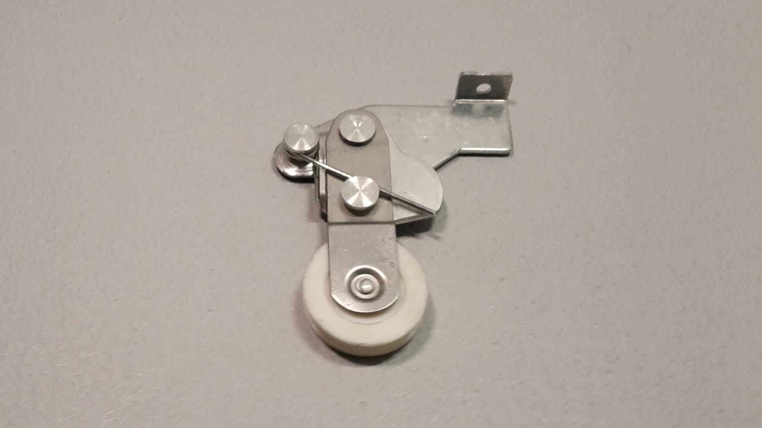 Roulette en nylon avec roulement à bille Diamètre: 1''Épaisseur de la roulette: 1/4'' - DEF1-140 | Vosthermos