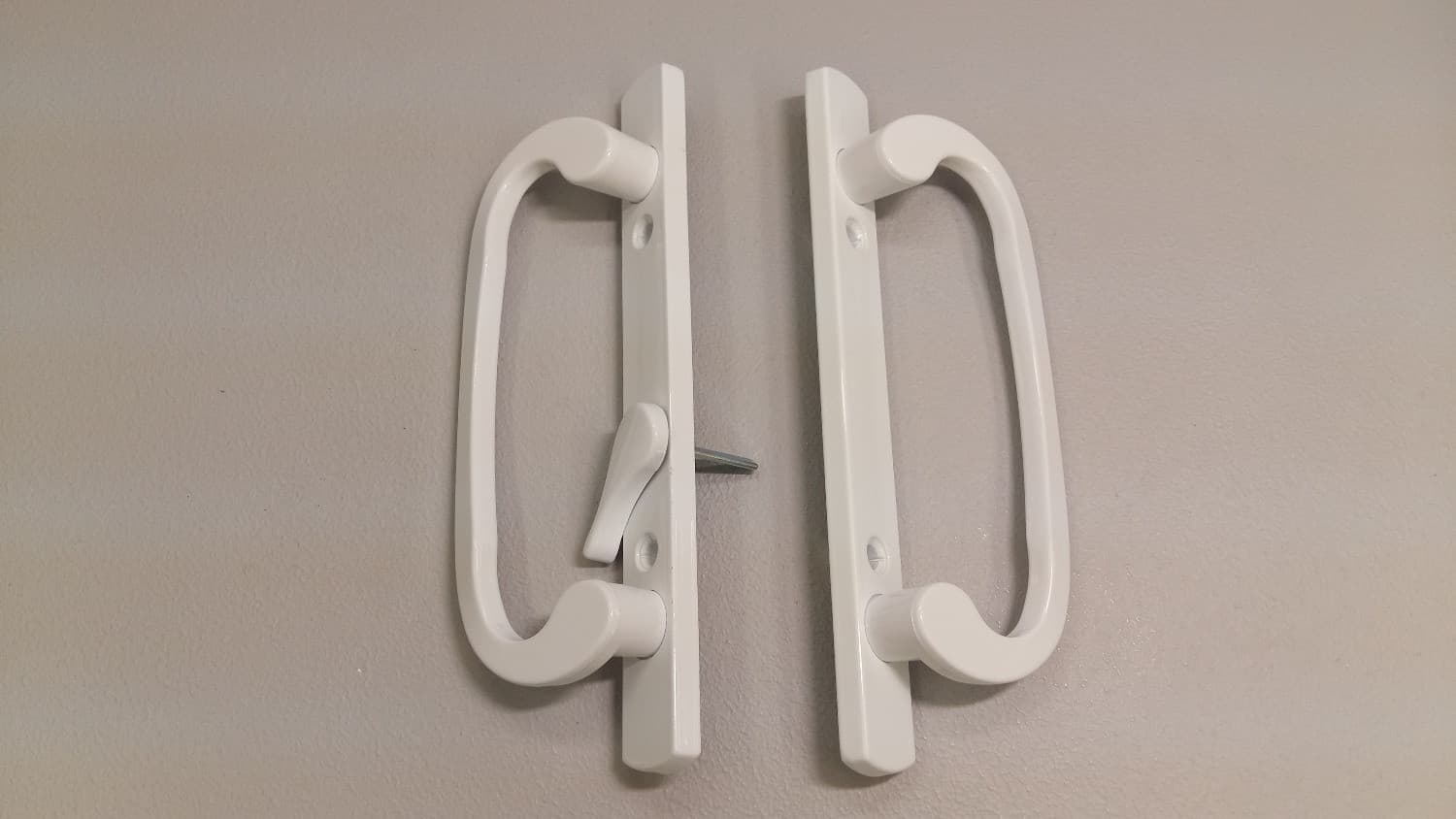 Poignée blanche pour porte patio - Image 1