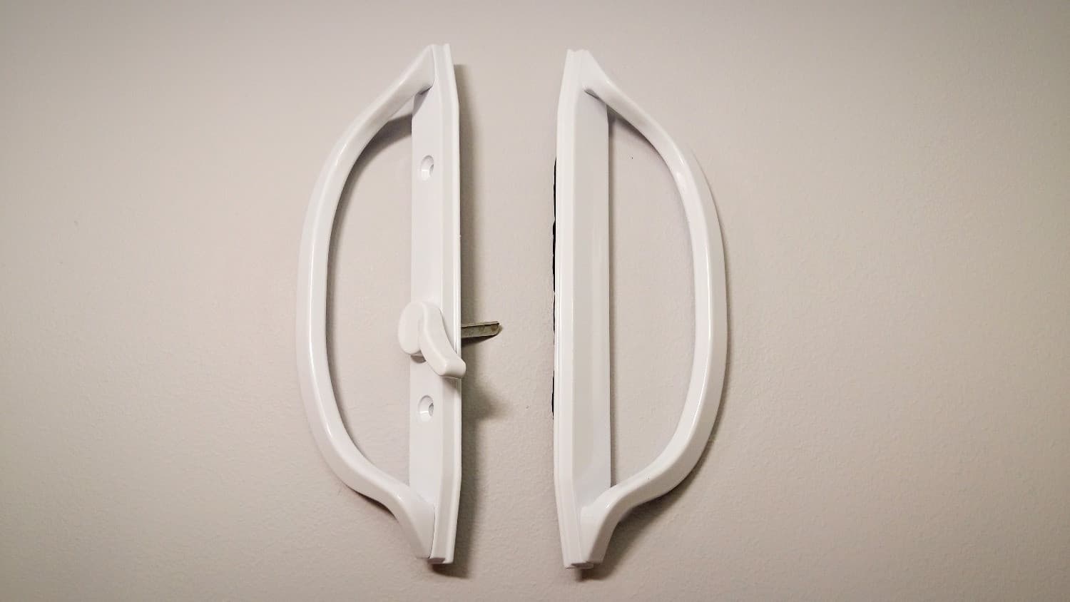 Poignée blanche pour porte patio - Image 1