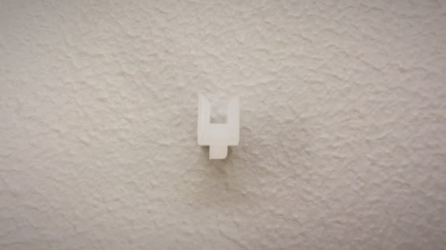 Patin en nylon pour fenêtre coulissante en aluminium - DEF3-100 | Vosthermos