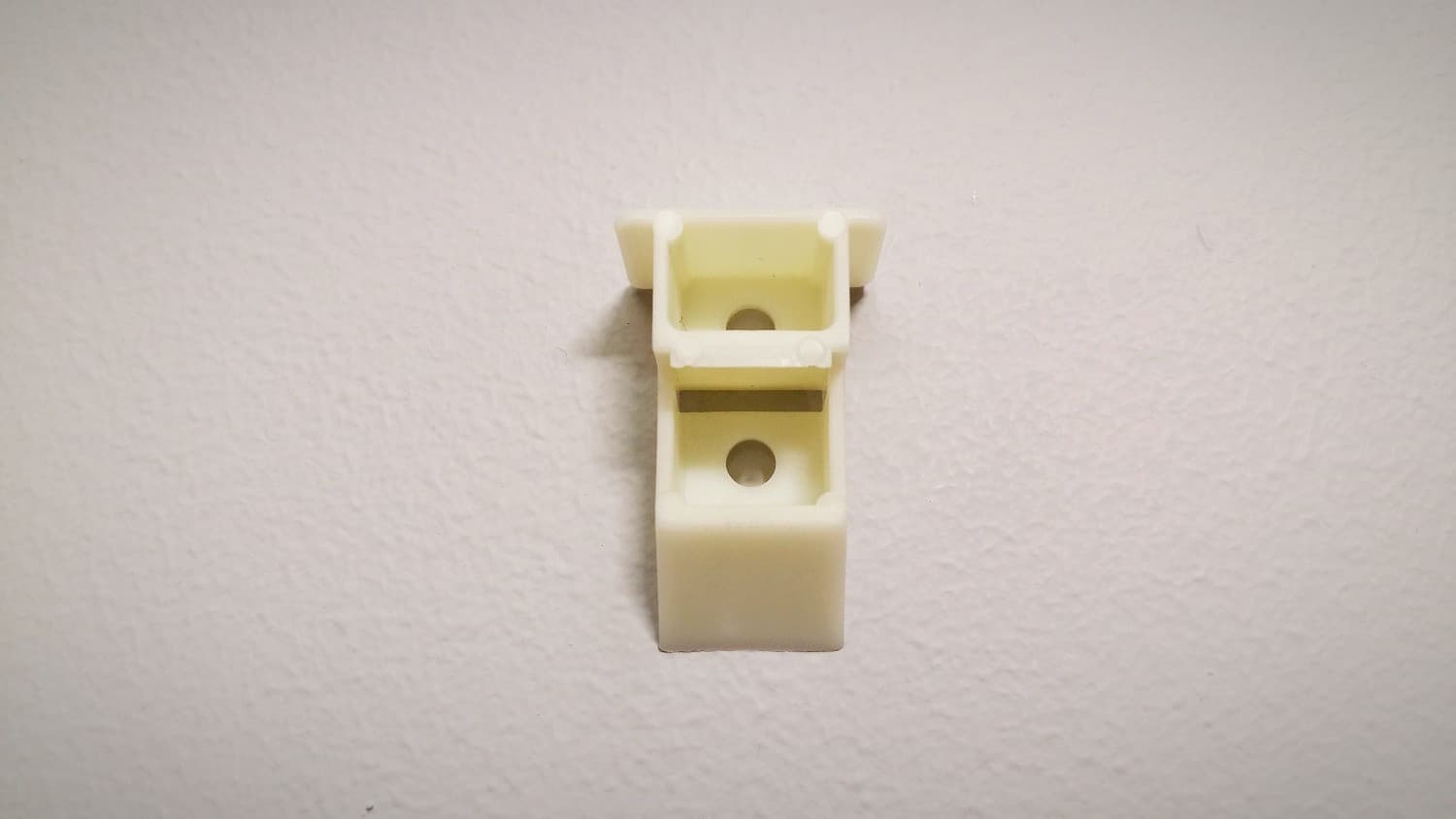 Came de nylon pour fenêtre à guillotine - DEF3-176 | Vosthermos