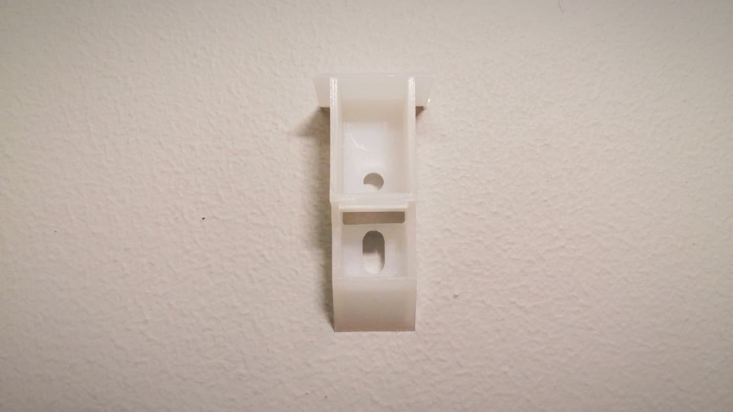 Came de nylon pour fenêtre à guillotine - DEF3-177AA | Vosthermos