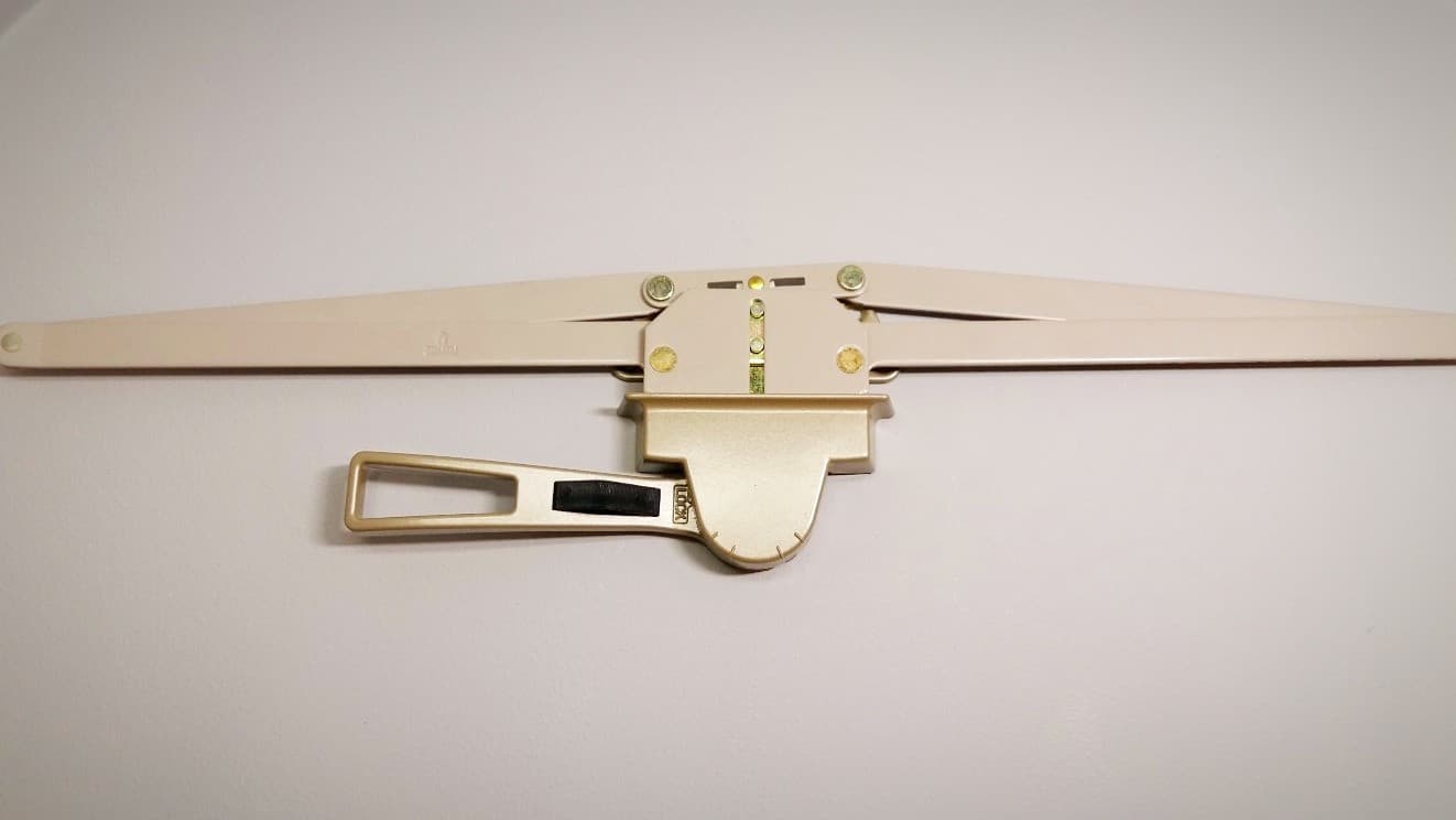 Opérateur "Truth" pour fenêtre à auvent (champagne) - DEF5-108 | Vosthermos