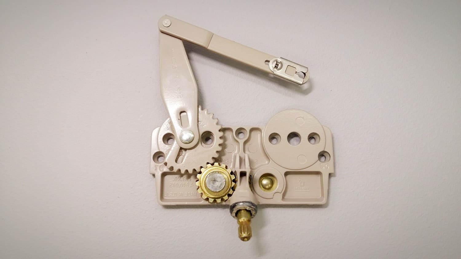 Opérateur "Truth" pour fenêtre à battant - DEF5-126 | Vosthermos