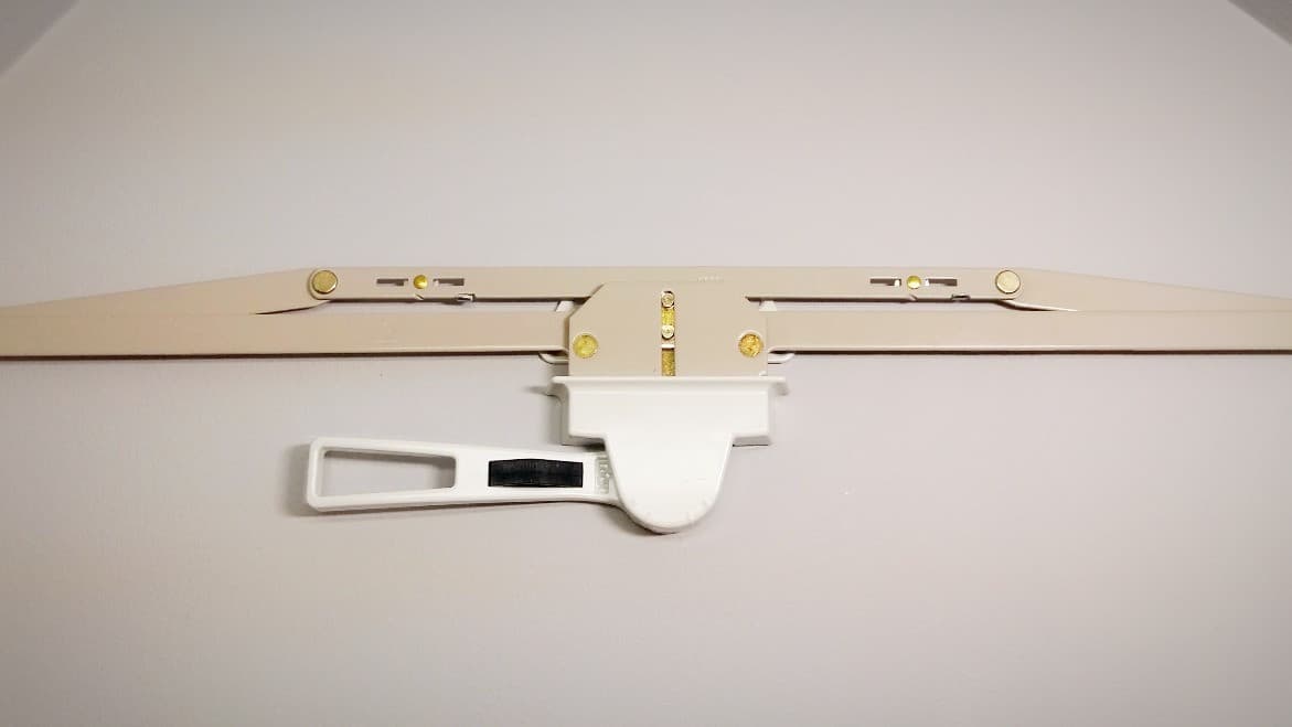 Opérateur "Truth" pour fenêtre à auvent (blanc) - Image 1