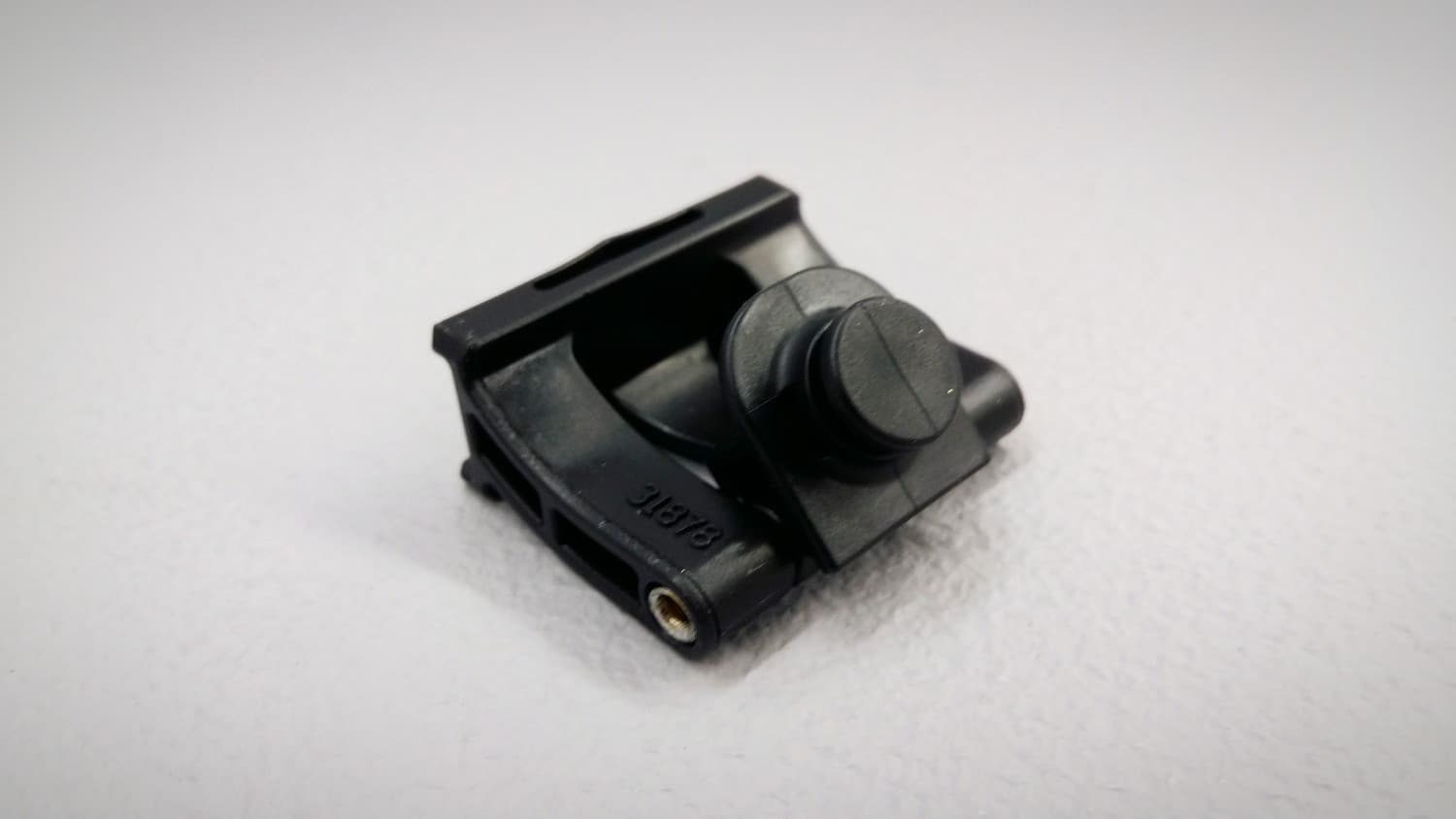 Patin en nylon pour fenêtre à battant - DEF5-327 | Vosthermos