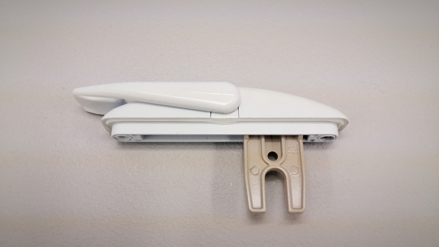 Barrure blanche pour fenêtre à battant - DEF5-398 | Vosthermos